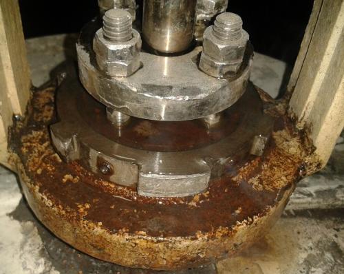 烟台变压器堵漏厂家说：带压堵漏与传统的电焊有什么区别？